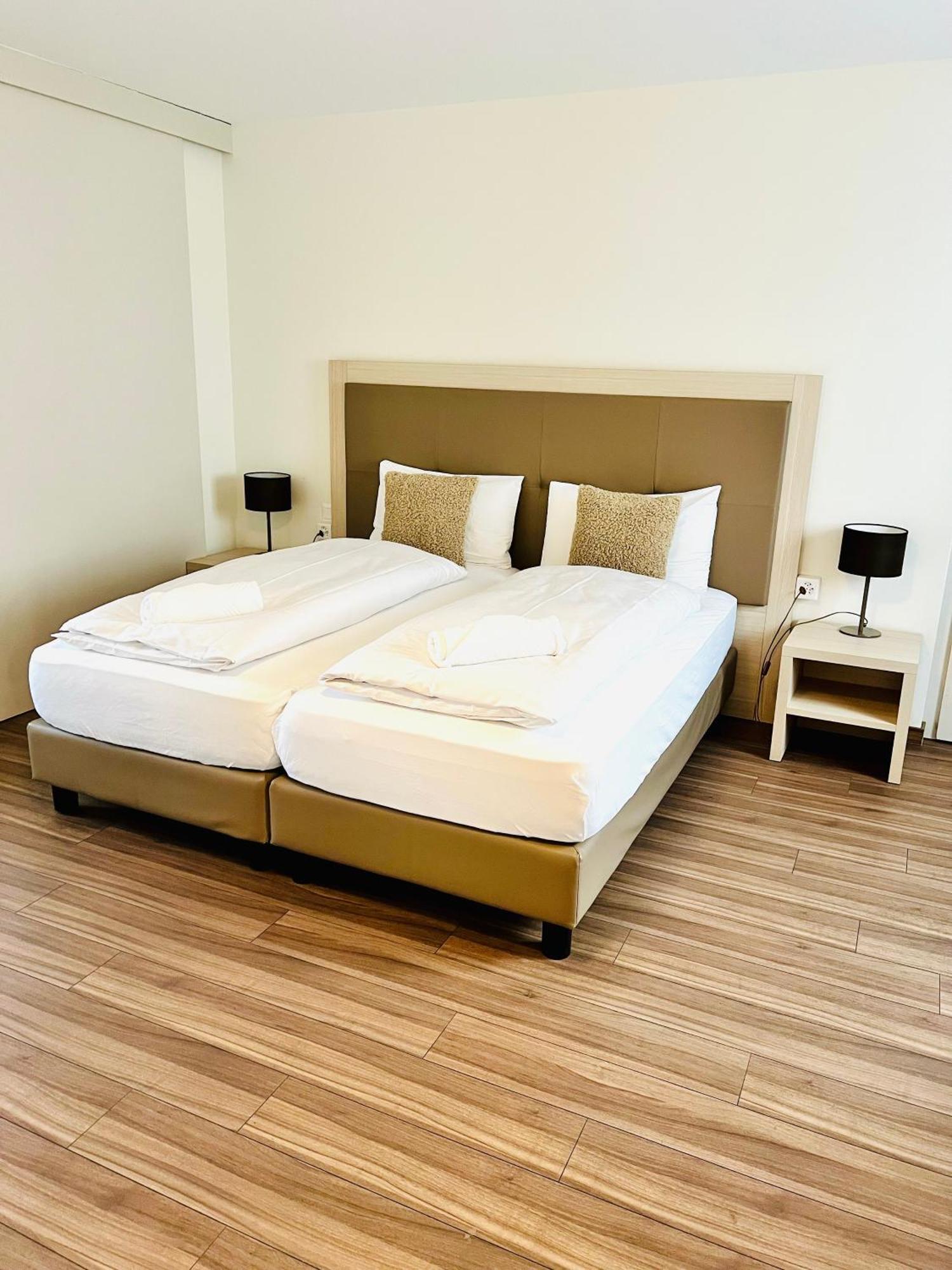Hotel Domaine De La Sauge Cudrefin ภายนอก รูปภาพ