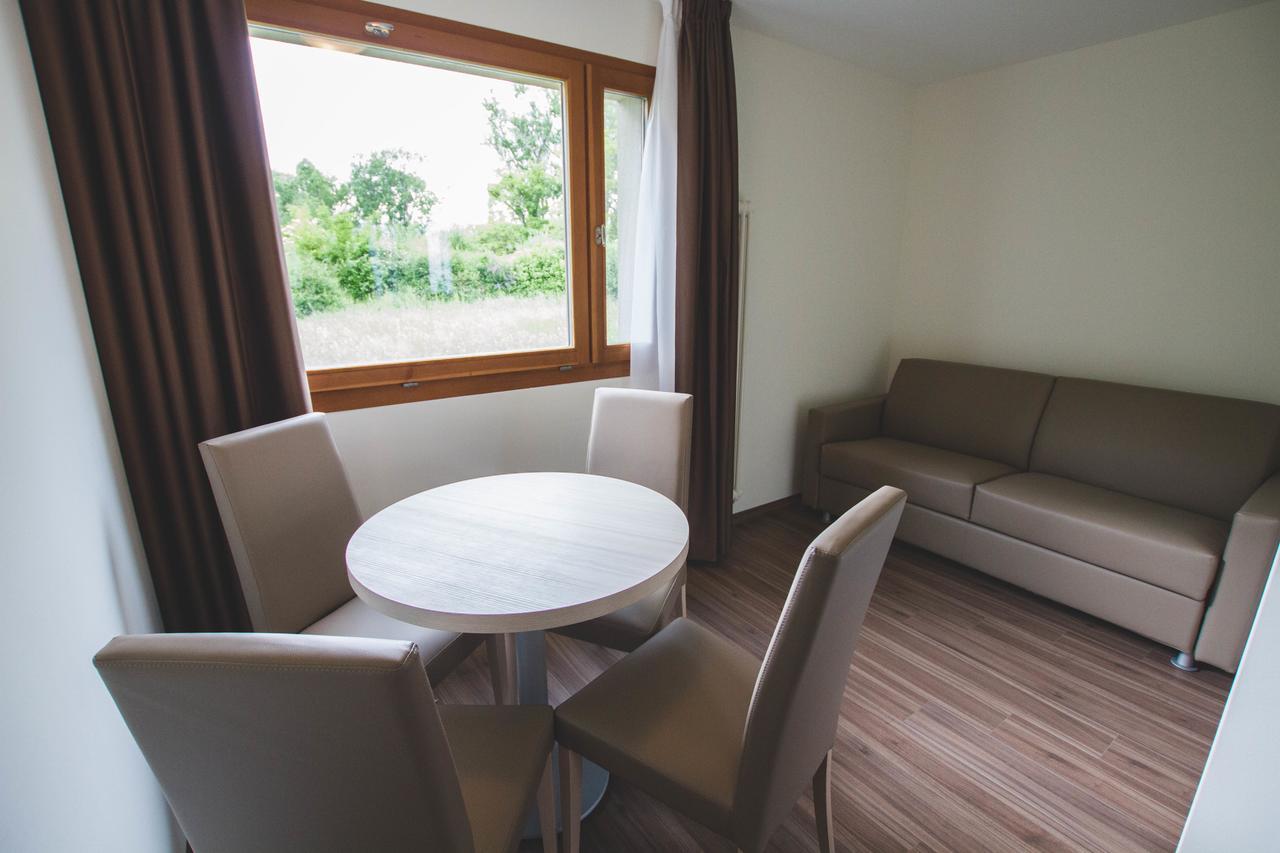 Hotel Domaine De La Sauge Cudrefin ภายนอก รูปภาพ
