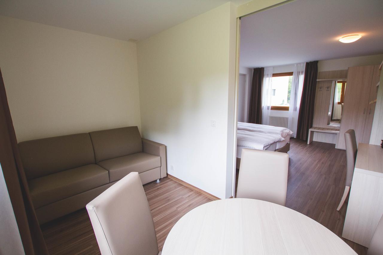 Hotel Domaine De La Sauge Cudrefin ภายนอก รูปภาพ