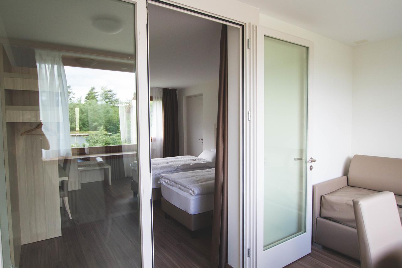 Hotel Domaine De La Sauge Cudrefin ภายนอก รูปภาพ