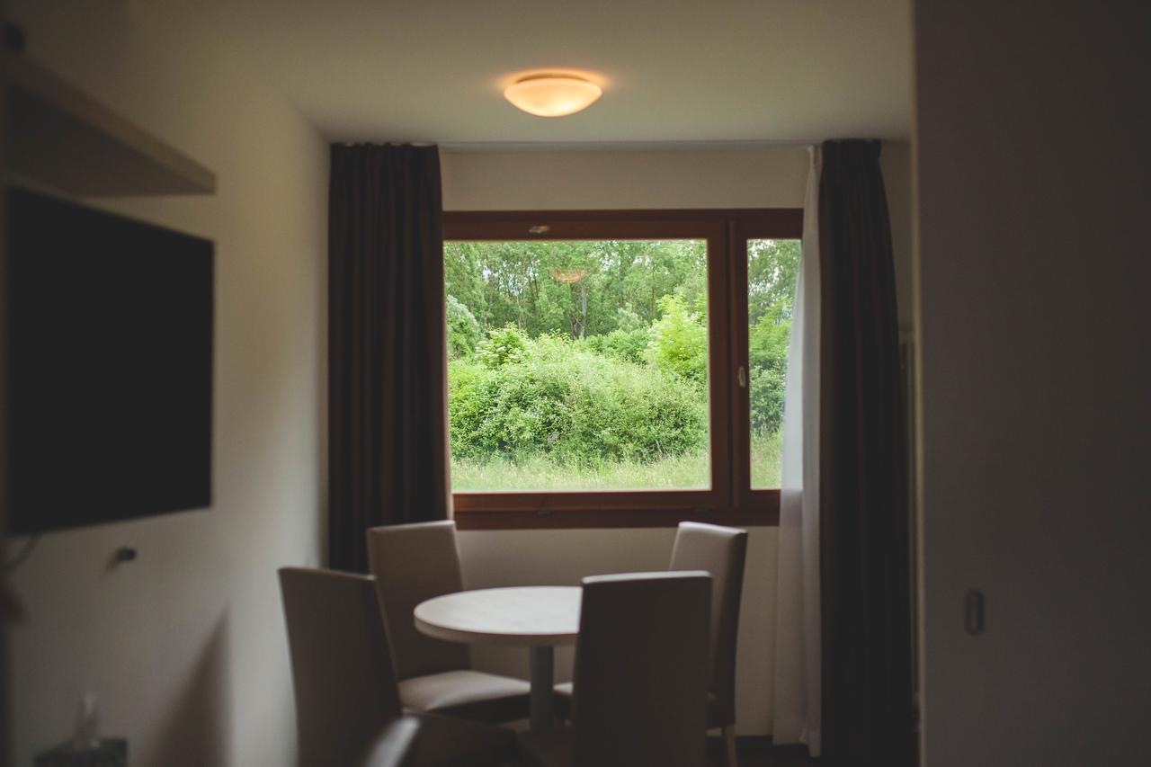 Hotel Domaine De La Sauge Cudrefin ภายนอก รูปภาพ